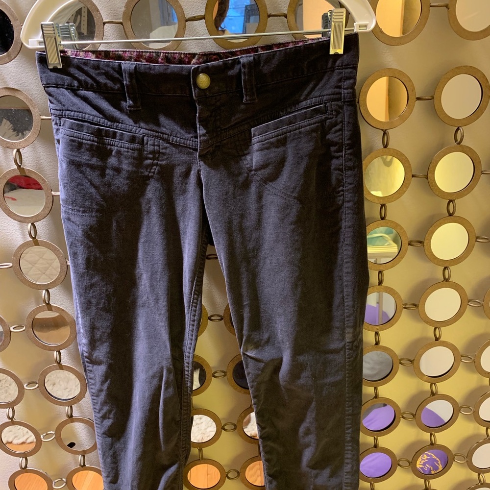 Athleta thin-rail, stretch cords. 2P